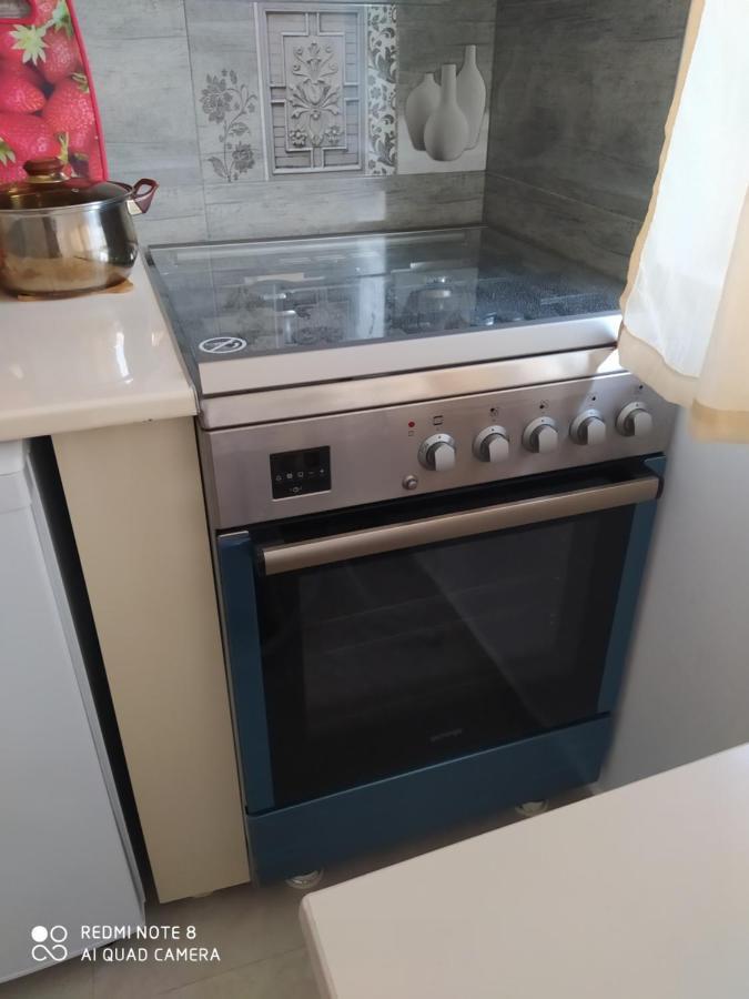 Emzari'S Apartment Кобулеті Екстер'єр фото